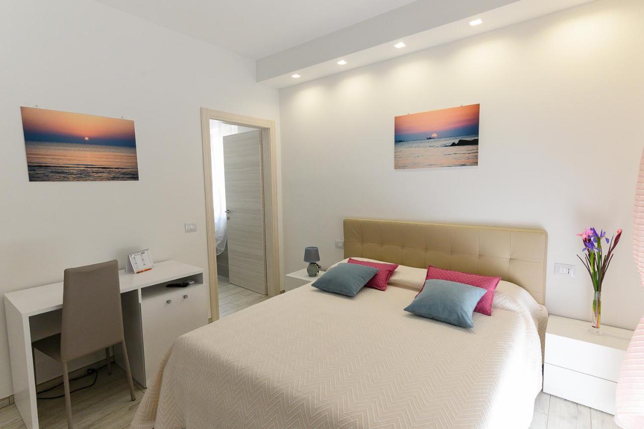 알바아드리안티카 Pineta Del Mare B&B 외부 사진