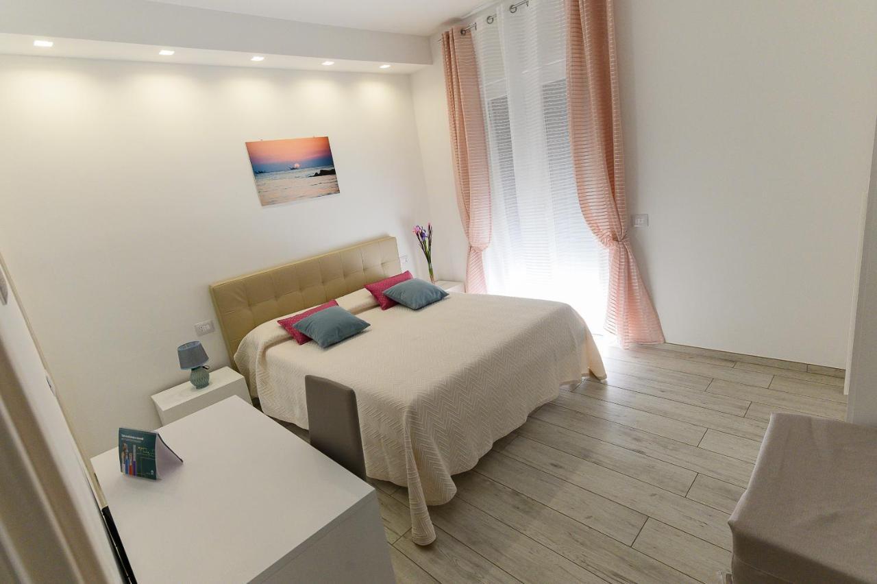 알바아드리안티카 Pineta Del Mare B&B 외부 사진